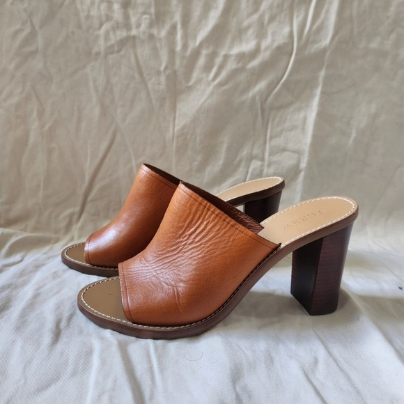 J Crew Leather Heels 😍 - Picture 3 of 3